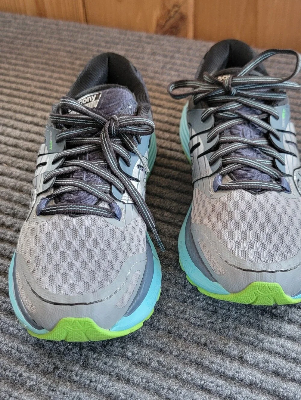 Saucony Everun Isofit Running Shoes, Womans Size 8
